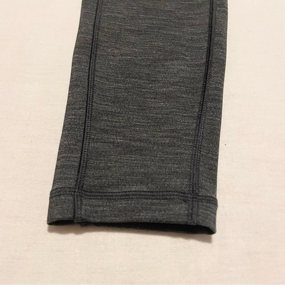 Lululemon Speed Up Tight Full-On Luxtreme Brushed
Heathered Black Size 4 - Picture 6 of 16